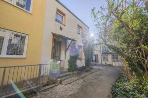 Rückwärtiger Anbau